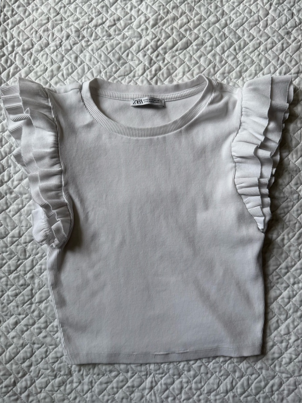 ZARA White Ribbed Ruffle Sleeve Girls Top, Size Medium